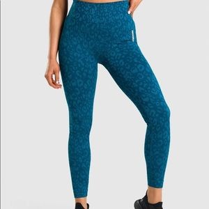 ADAPT ANIMAL SEAMLESS LEGGINGS